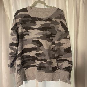 Arie Crewneck